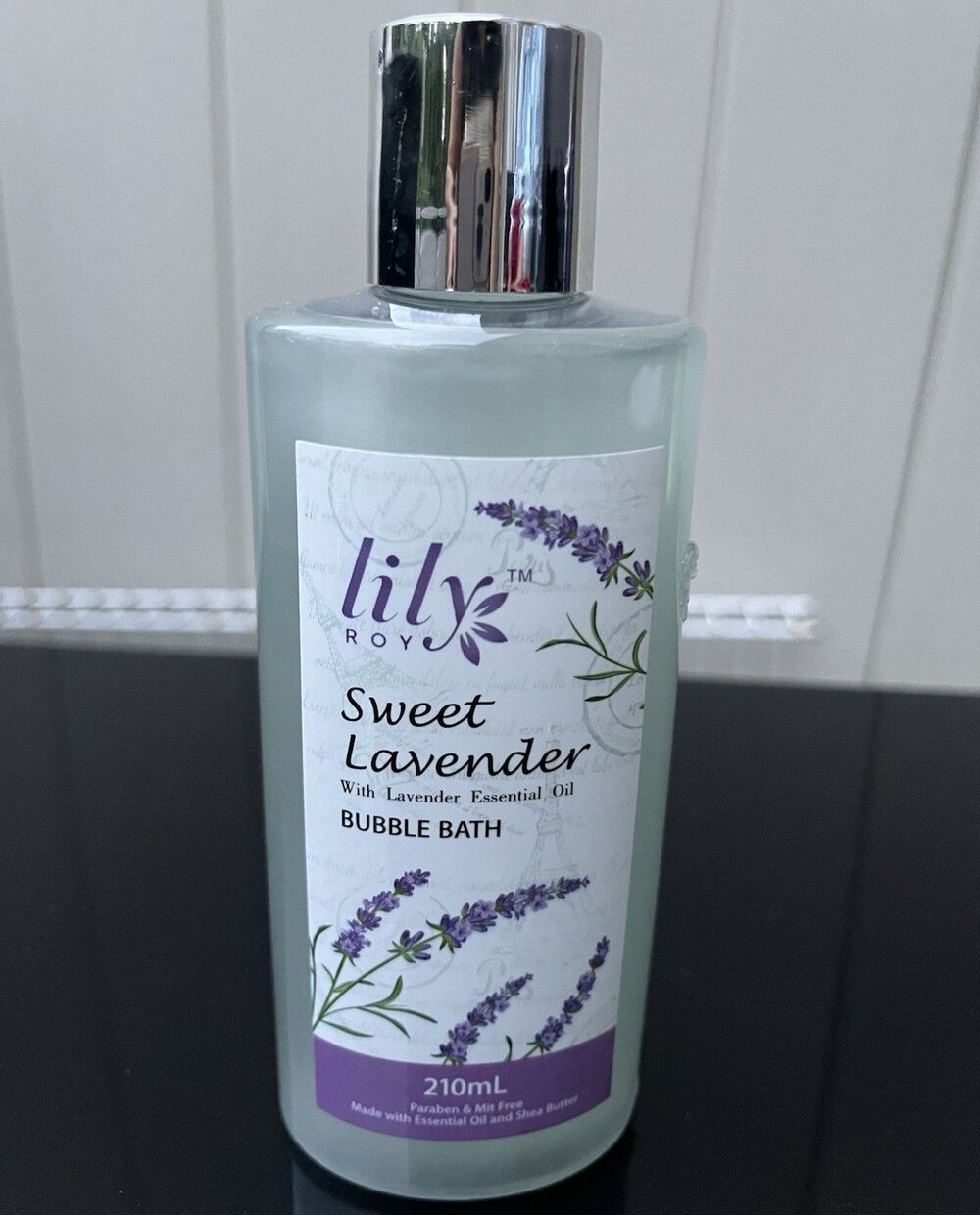 Lily Roy Sweet Lavender Bubble Bath Lavender Oil & Shea Butter Liquid 210 mL